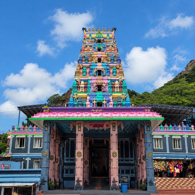 Book an Online Pandit Near You in Guntur for All Pujas & Havans