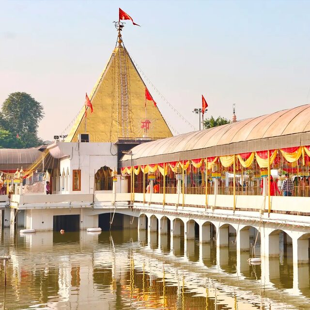 Book an Online Pandit Near You in Jalandhar for All Pujas & Havans