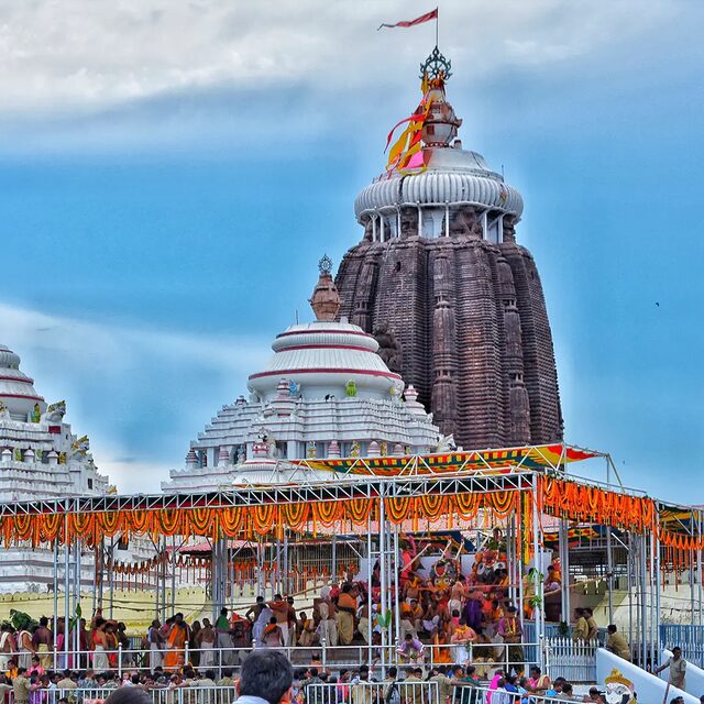 Book an Online Pandit Near You in Puri for All Pujas & Havans