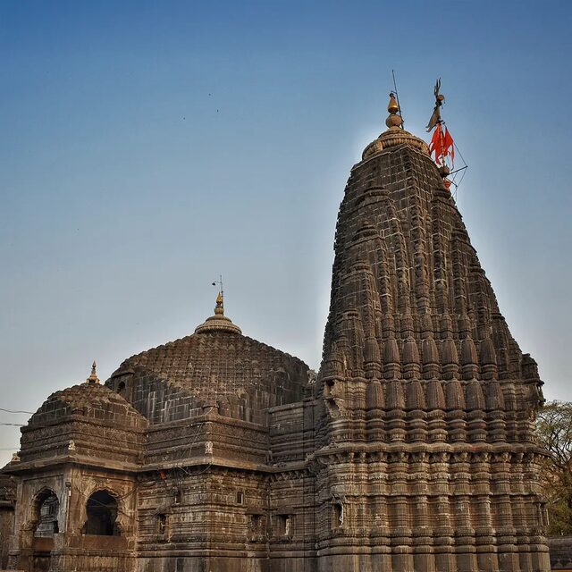 Book an Online Pandit Near You in Trimbakeshwar for All Pujas & Havans