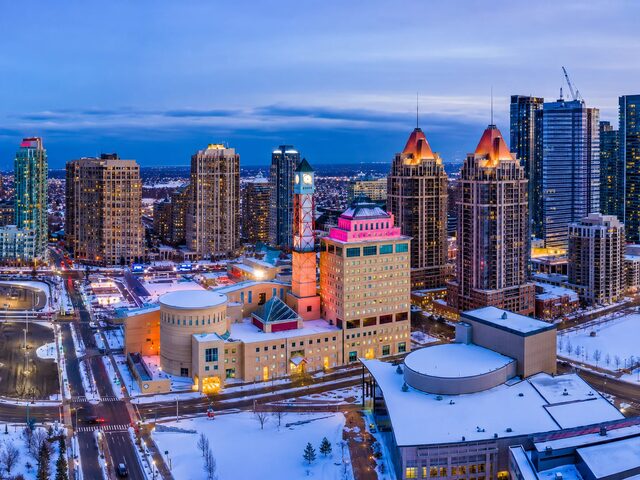 Pandit in Mississauga Pandit in Mississauga