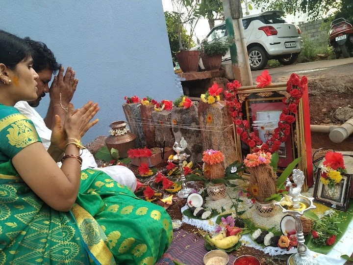 Hindi pandit in Chennai Bhoomi Puja