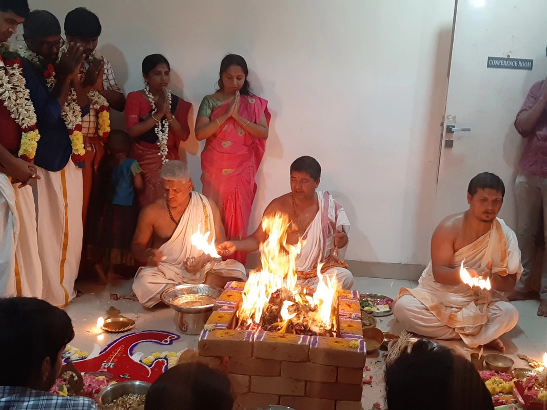 Pandit for Swayamvara Parvathi Homam