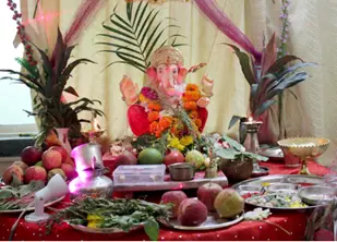 Bengali pandit in Hyderabad for Ganesh Puja 